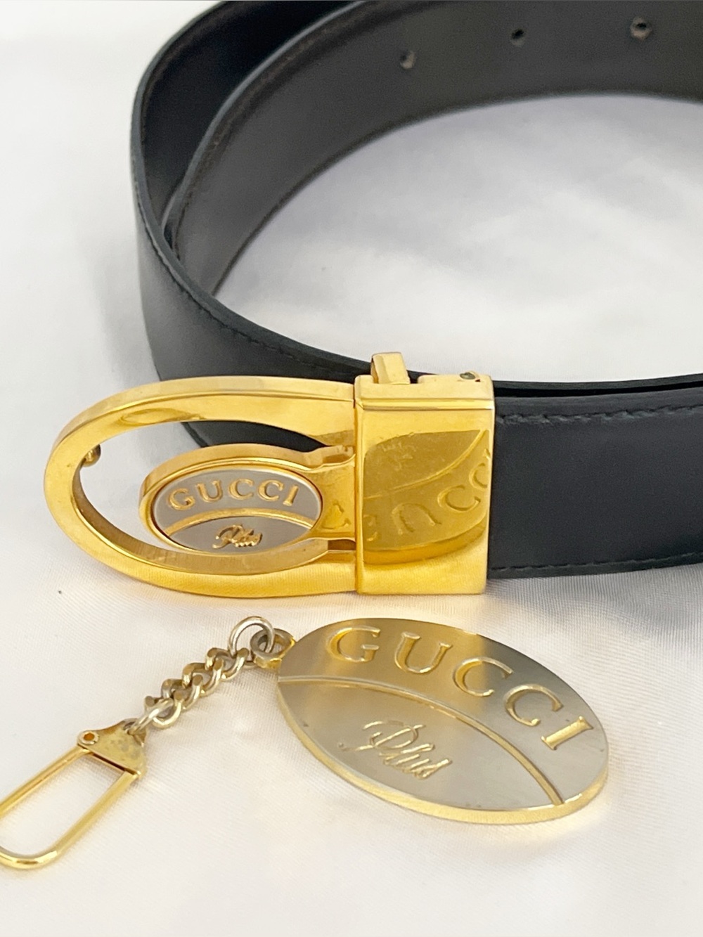 GUCCI Leather Belt Key Chain Vintage Logo Plate Silver Gold Unisex 36" RARE